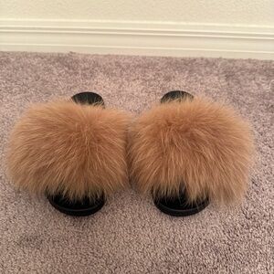 Fluffy Tan Faux Fur Slides